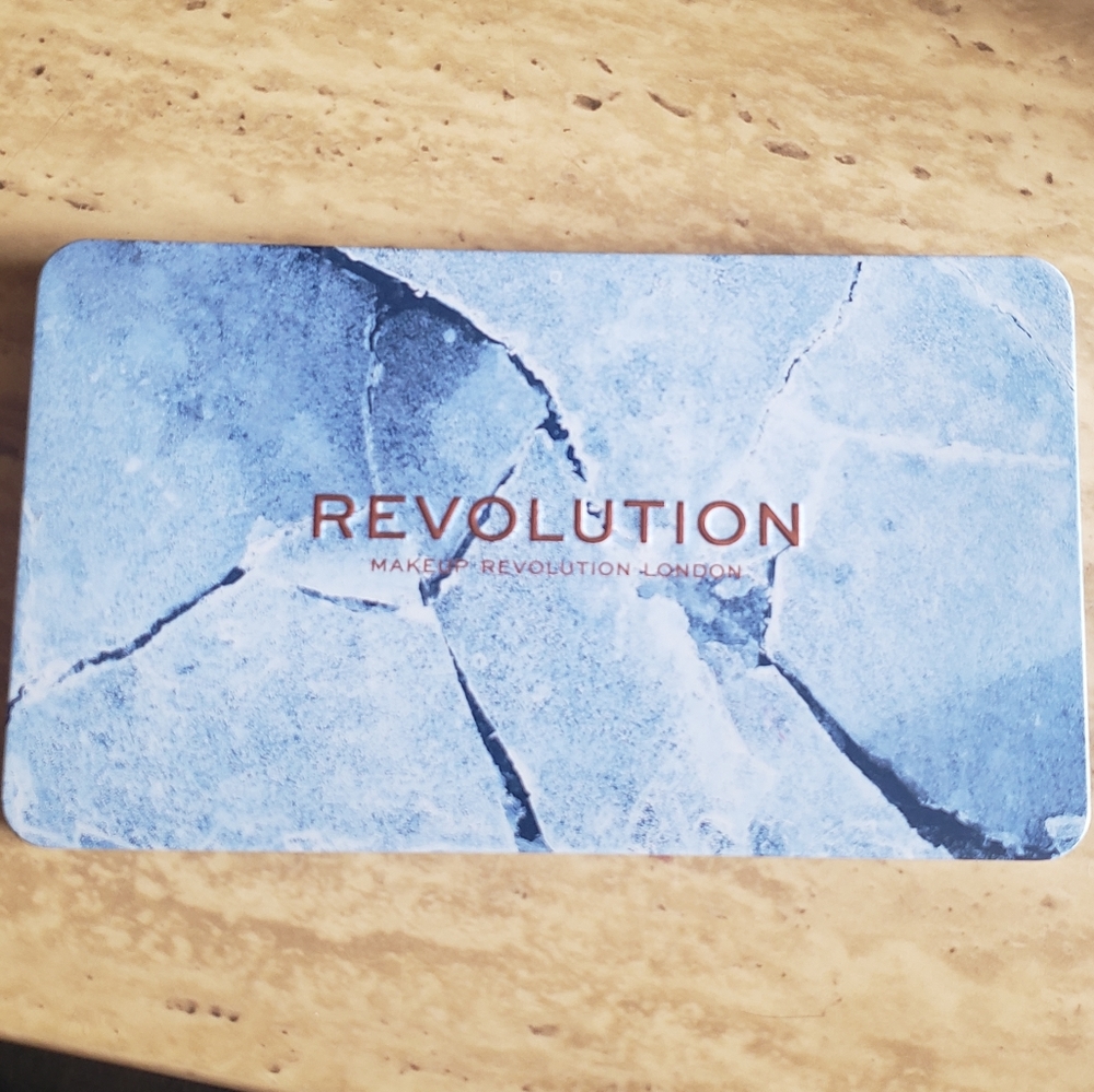Makeup Revolution Ice Palette